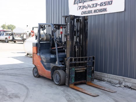 https://pub.imanpro.net/kdequip/photo/5572/5l1Y4_3741Toyota8FGCU-BCS Dried-3.jpg